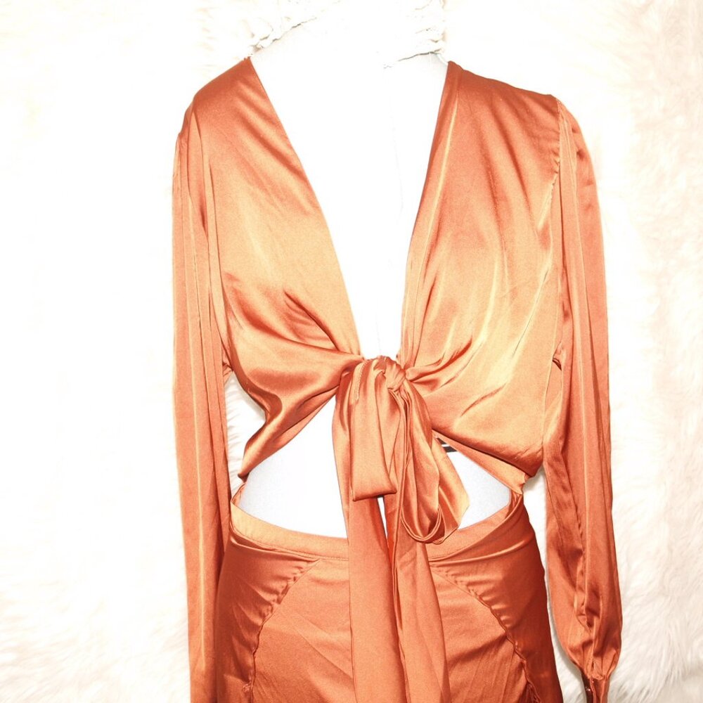 NEW Long Copper DRESS Open Sides Halter Top Size 2X BY FASHION NOVA Long Sleeve